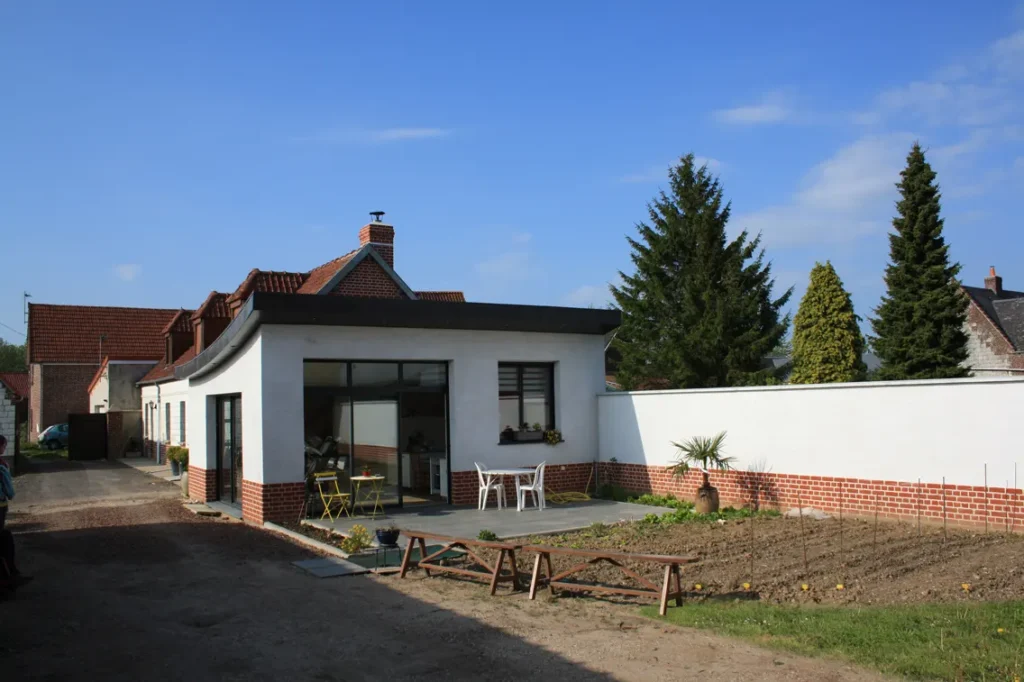 extension de maison par APC Architectes à Callian